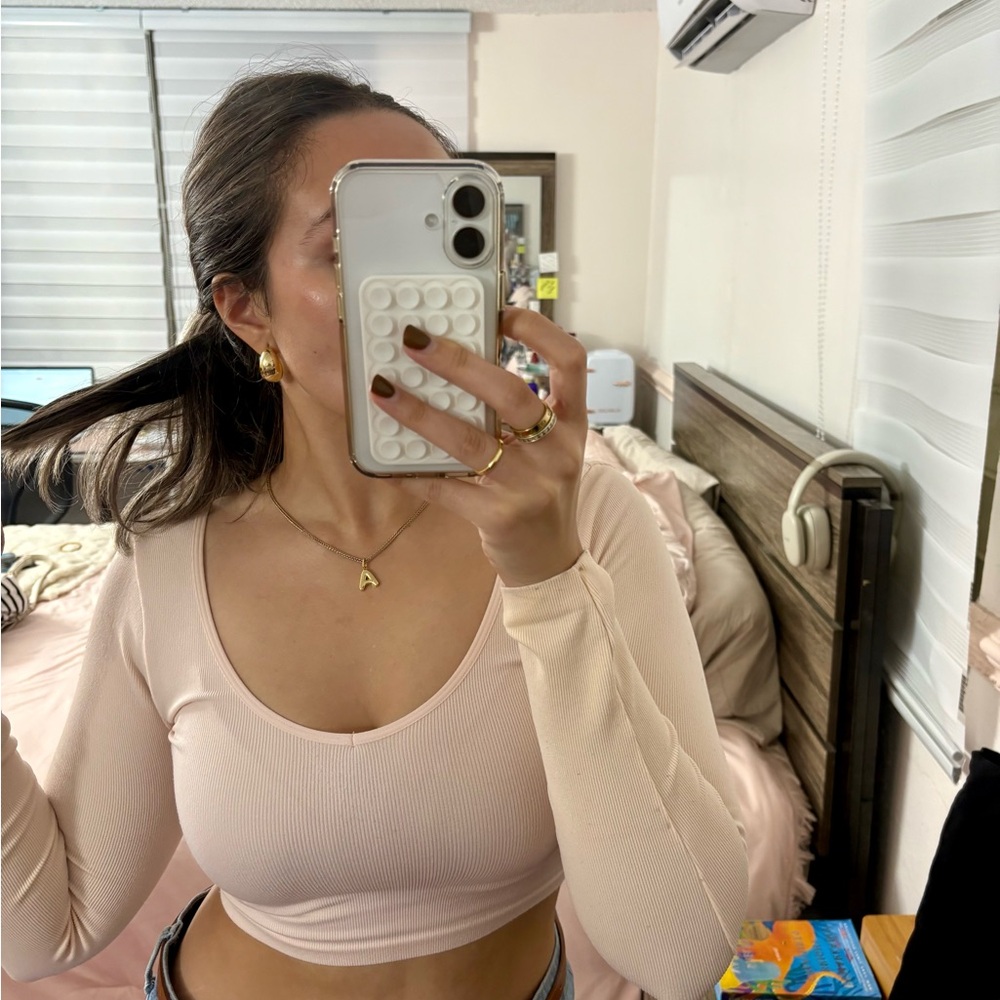 PASTEL PINK CROP TOP 🎀☁️